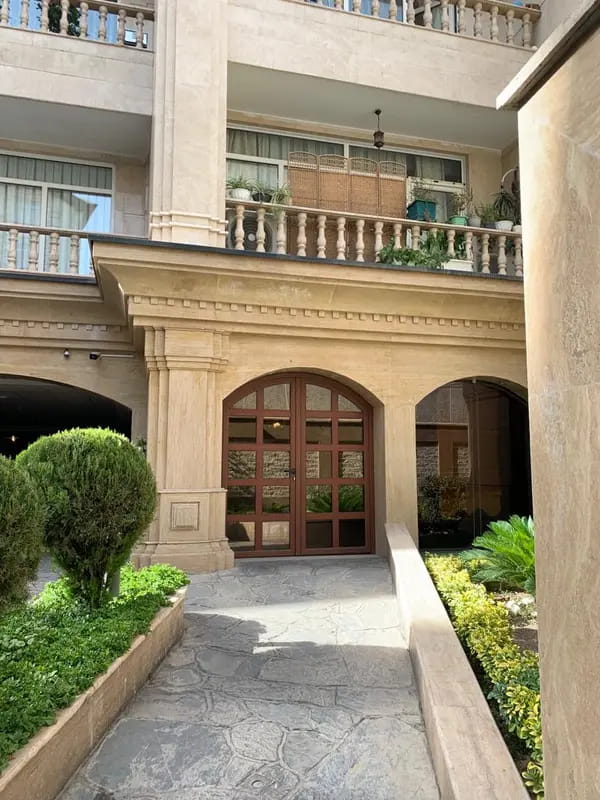 image کامرانیه جنوبی ۱۵۰ متر فول مشاعات 0