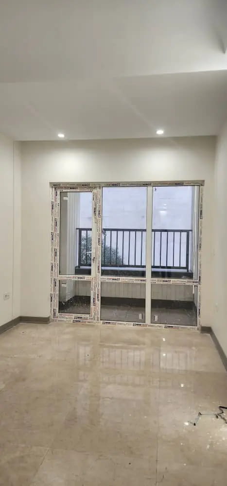 image آپارتمان ۲۰۰ متر۳خواب اندرزگو کلید نخورده 2