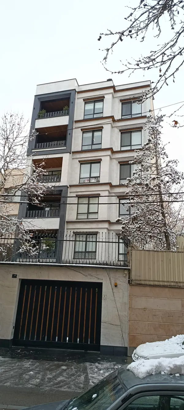 image اندرزگو ۱۲۵ متر۲خواب // کلید نخورده 0